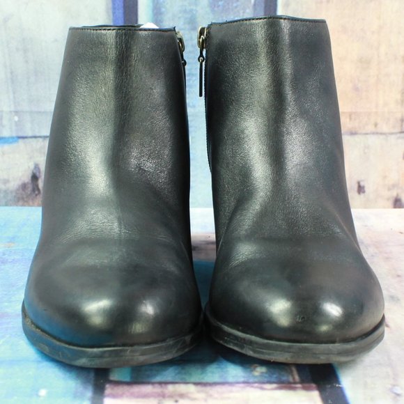 CLARKS Black Croc Leather Side Zip Fashion Ankle Boots Size 8.5 M - Picture 5 of 9